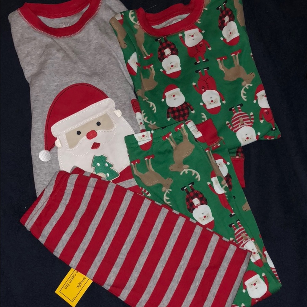 Kids pajamas/clothes bundle